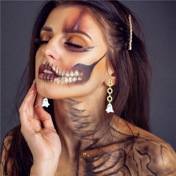 WOWORAMA Ghost BOO Earrings | Cute White Halloween Jewelry. - Picture 2 of 6